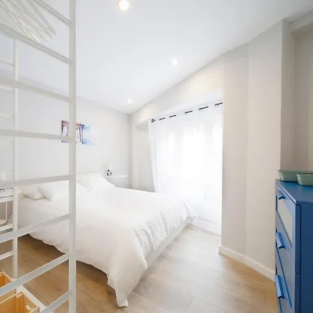 Centro-nautico V Vut * Gijón